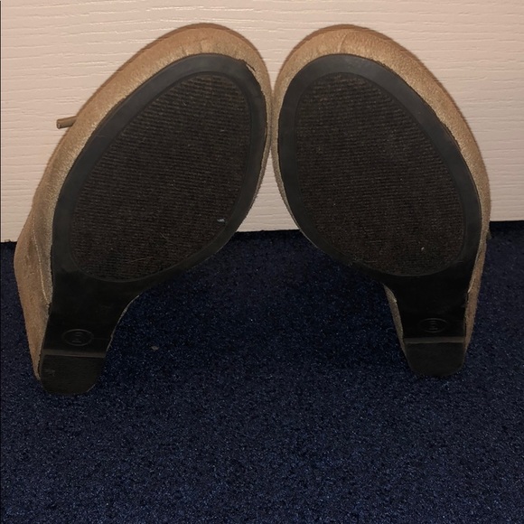 Taupe Wedge Lace Up Booties - Picture 4 of 4